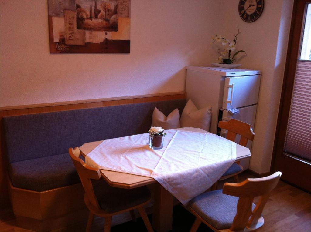 Appartement Schwalbennest Зельден Номер фото